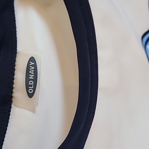 5T boys rash guard - Picture 3 of 5